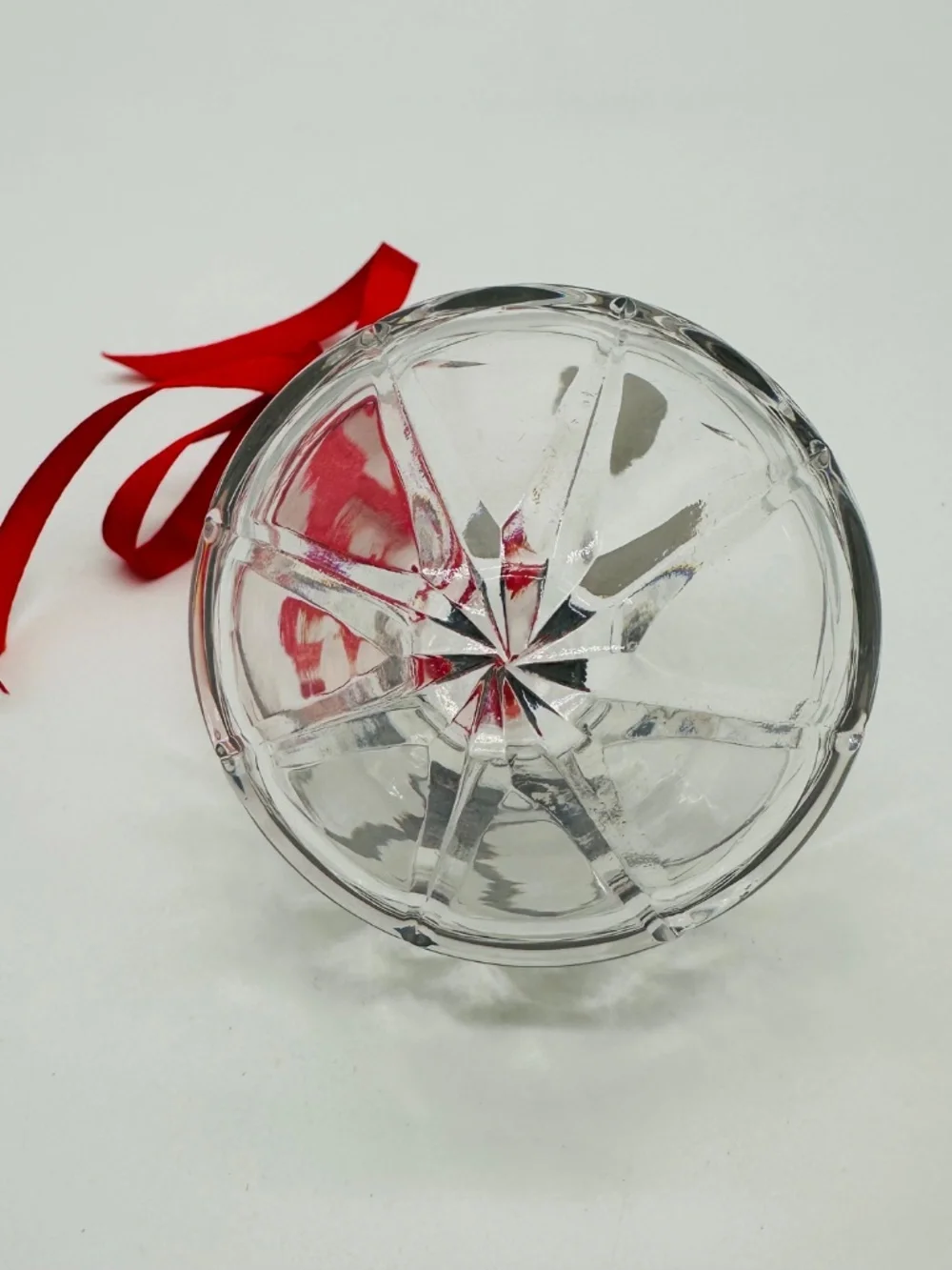 VTG Hand Cut Crystal Czech Republic Christmas Ornament With Original Green box.